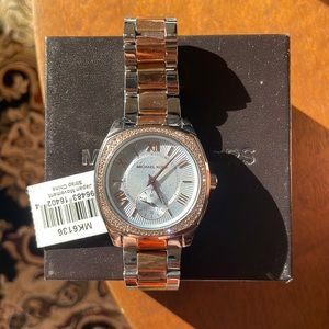 Dual tone Michael Kors watch.